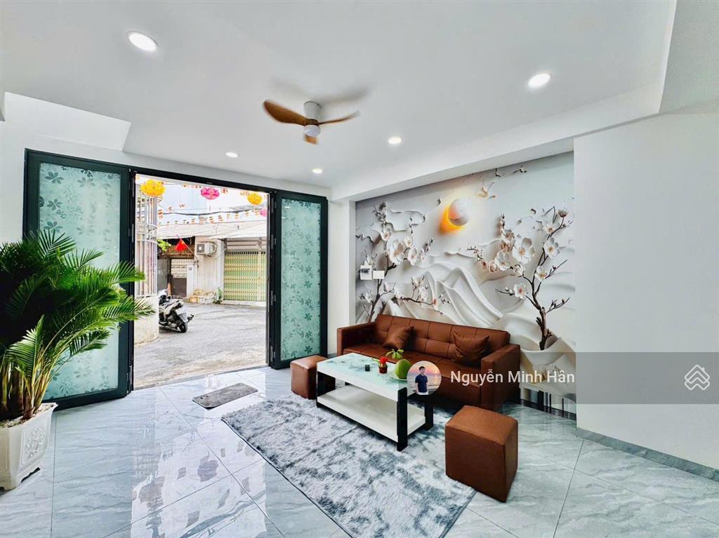 Nhà mới cạnh bờ sông vàm thuật, hxh 26 trần bá giao p5 4x11m cn 41m² 5l 6pn giảm giá còn 7,65 tỷ tl