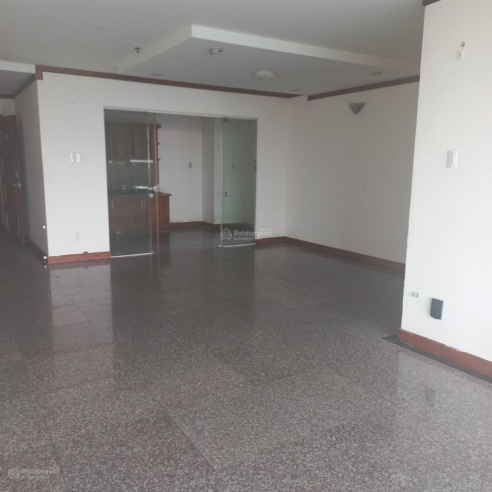 Bán căn hộ chung cư giai việt  856 tạ quang bửu phường chánh hưng dt 115m2, 2pn2wc