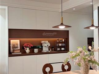 Cho thuê cc 2pn, 2wc, 87m2 tại central garden, giá cực chất đẹp, nhiều tiện ích