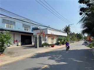 Kho mặt tiền đường lớn quốc lộ 13 bv hạnh phúc  dt ( 13 x21) 269m  điện 3 pha sẵn  sổ hồng