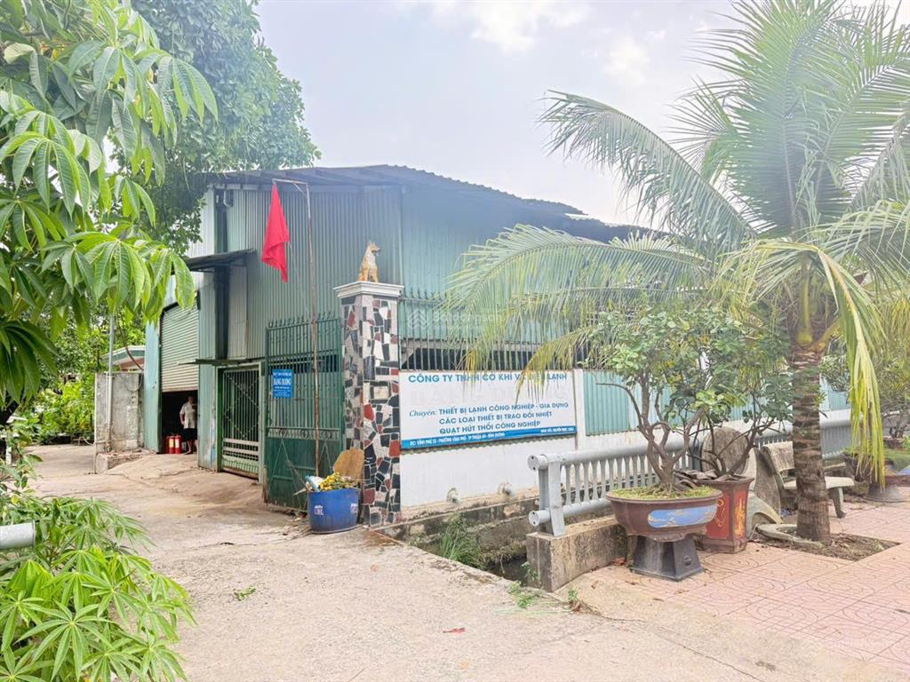 Kho mặt tiền đường lớn quốc lộ 13 bv hạnh phúc  dt ( 13 x21) 269m  điện 3 pha sẵn  sổ hồng