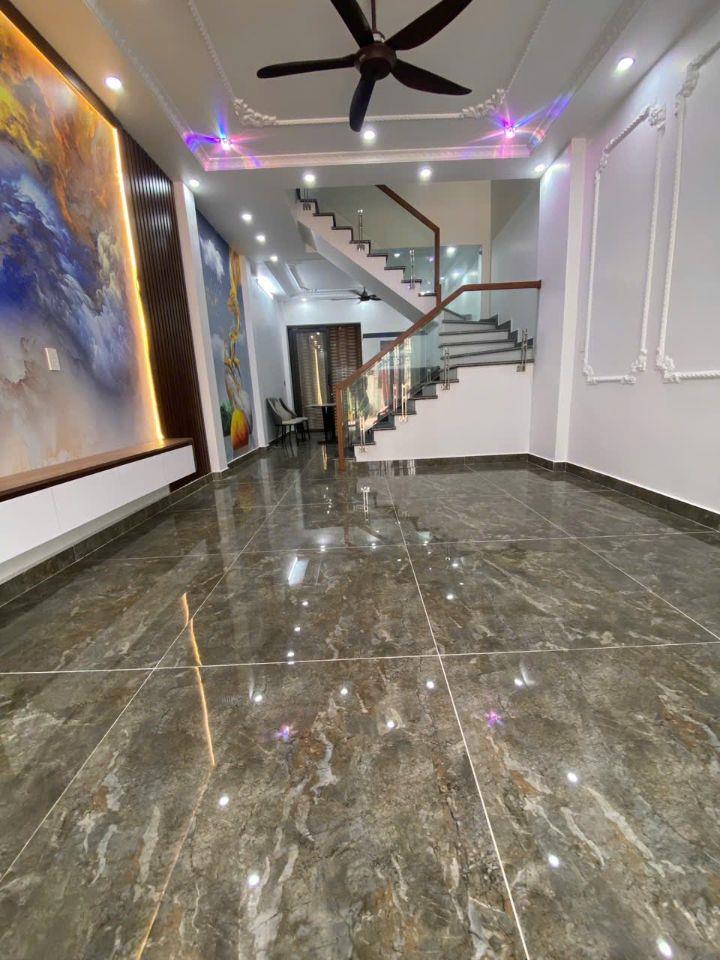 Bán nhà 3 tầng độc lập dân xây dựng xây uy tín tại ngõ siêu rộng 9-10m tại đường Trần Tất Văn- Kiến An
