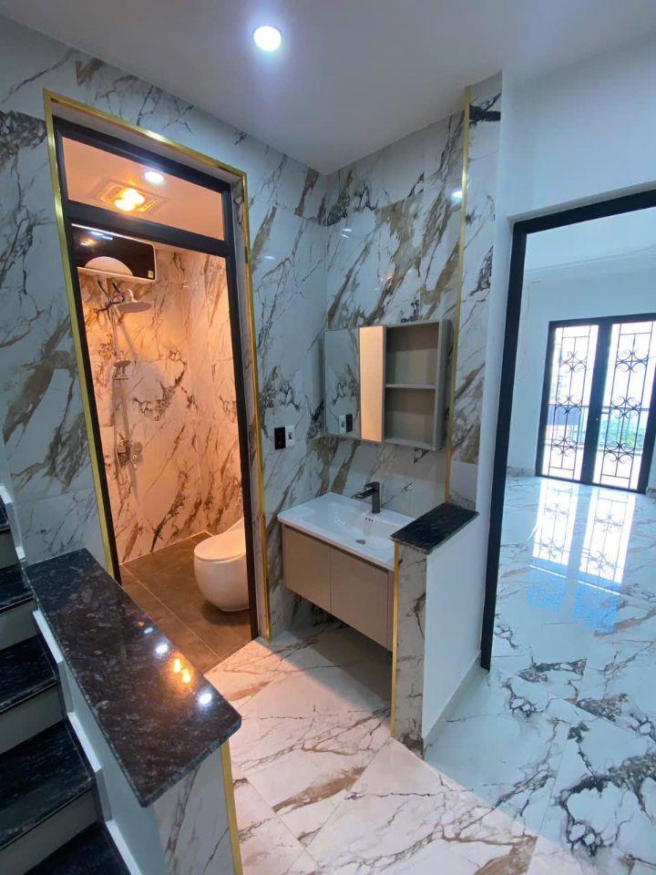 Bán nhà 3 tầng độc lập dân xây dựng xây uy tín tại ngõ siêu rộng 9-10m tại đường Trần Tất Văn- Kiến An