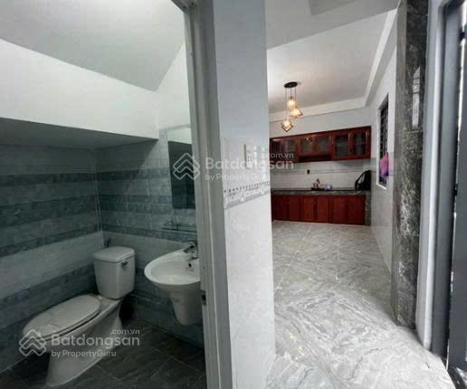Kẹt tiền bán gấp nhà bthạnh, dt 35m2 giá 1ty480, shr