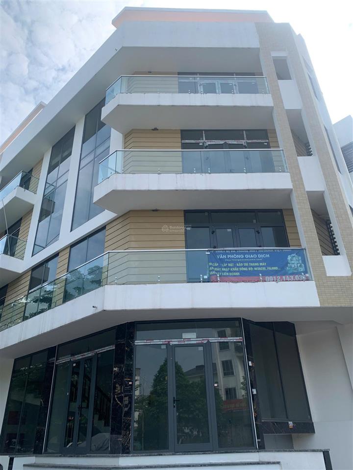 Gấp gấp chính chủ ngộp ngân hàng cần bán siêu phẩm thanh hà cienco 5  shophouse góc