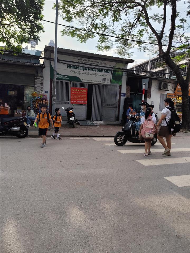 Bán đất cổ linh 105m² , mt 5,5m vỉa hè ôtô tránh kinh doanh gía chào 28,5 tỷ có tl .