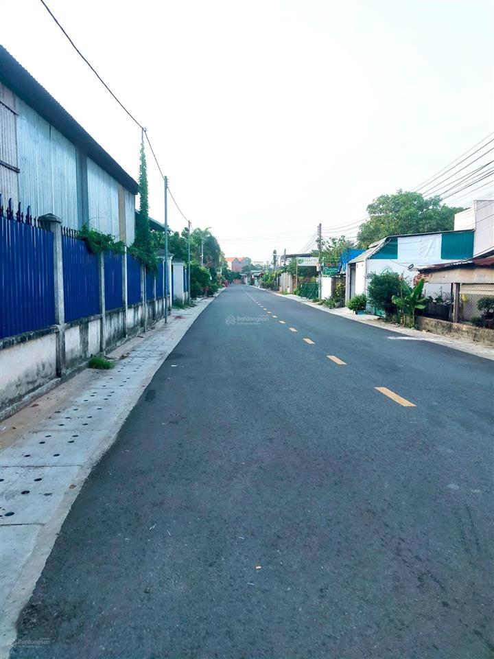 Chỉ 1.25 tỷ có ngay 150m2 thổ cư, đường suối lội, tân thông hội, đường nhựa oto