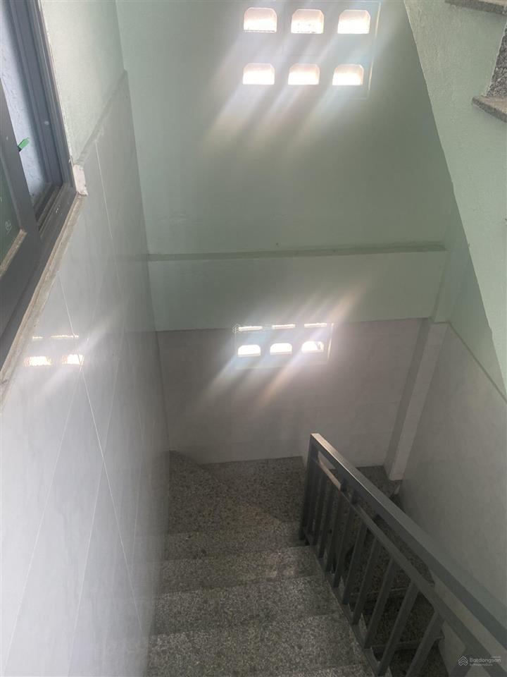 Chính chủ cần bán nhà mặt tiền đường lý thái tông