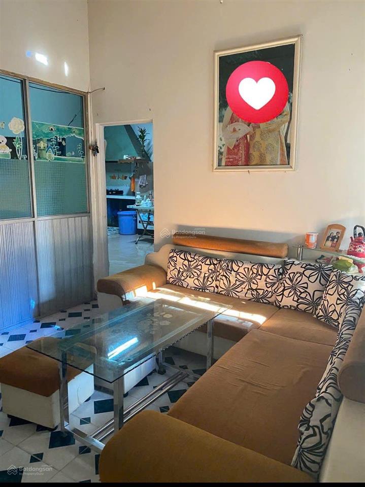 Bán nhà mặt tiền ông ích khiêm giá chỉ 82tr/m2, diện tích rộng đẹp 90m²