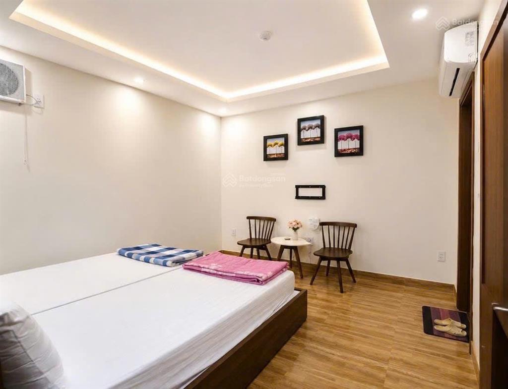 Bán khách sạn khuê mỹ đông 7, cách biển chỉ 300m
