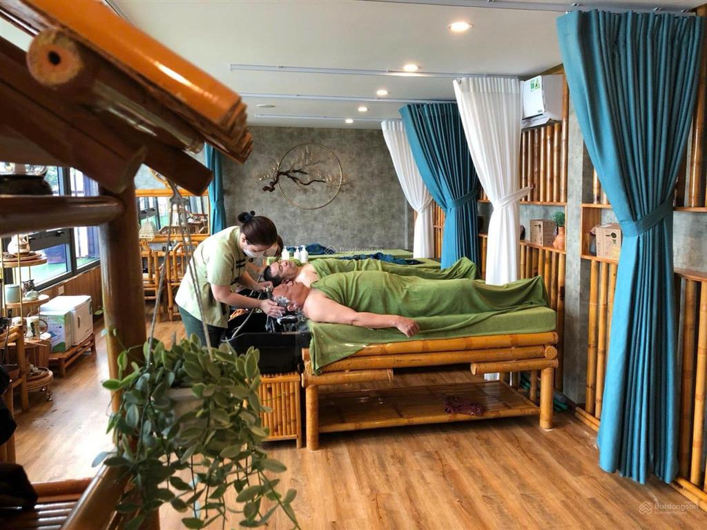 Bán tòa khách sạn view biển mỹ khê 12 tầng giá cực sốc 140 tỷ