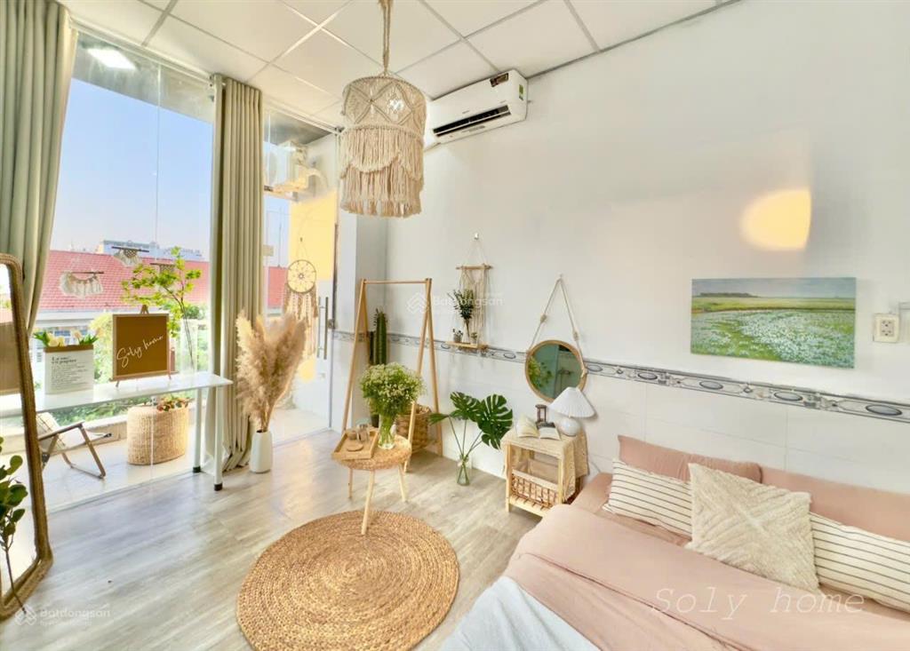 Căn hộ studio ban công full nội thất decor cực chill tại lâm văn bền, quận 7