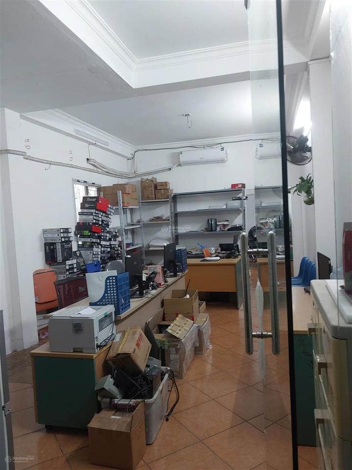 Cho thuê nhà mặt phố thái hà dt 70 m2 x 5 tầng, mt 4,2 m, có thang máy