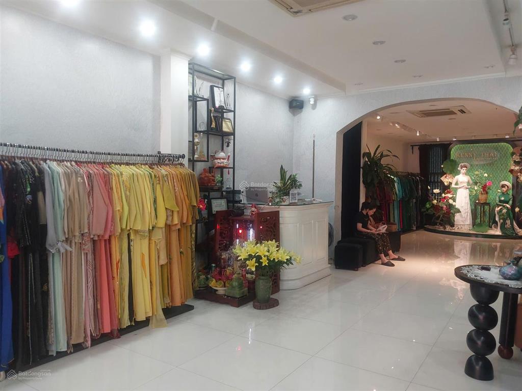 Cho thuê nhà mặt phố mai hắc đế 100 m2 x 2 tầng, mt 5 m, nhà mới, thông sàn, vị trí đẹp