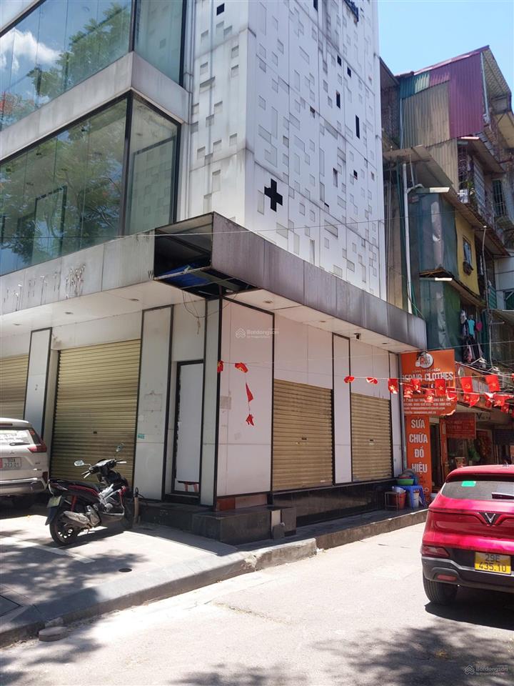 Cho thuê nhà mặt phố thái hà 78m² x 4 tầng, mt 8,5 m lô góc, vị trí đẹp, vỉa hè rộng