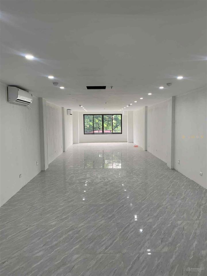 Nhà mới thang máy  view công viên  mp nguyễn đình chiểu 60m2 x 7,5 tầng  giá 70 tr