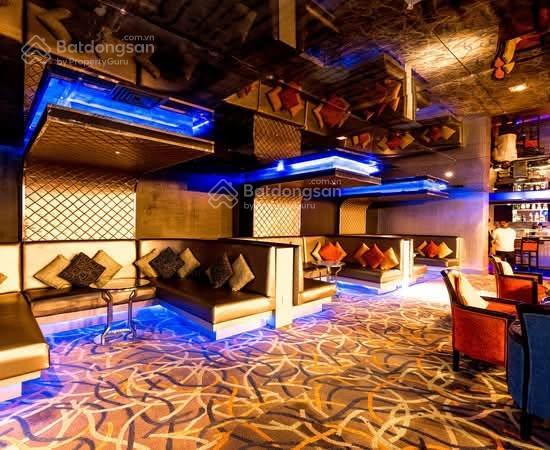 Cho thuê mp hàng bún  100m2 x 3 tầng  mt 10m  thông sàn  phù hợp cafe, nhà hàng