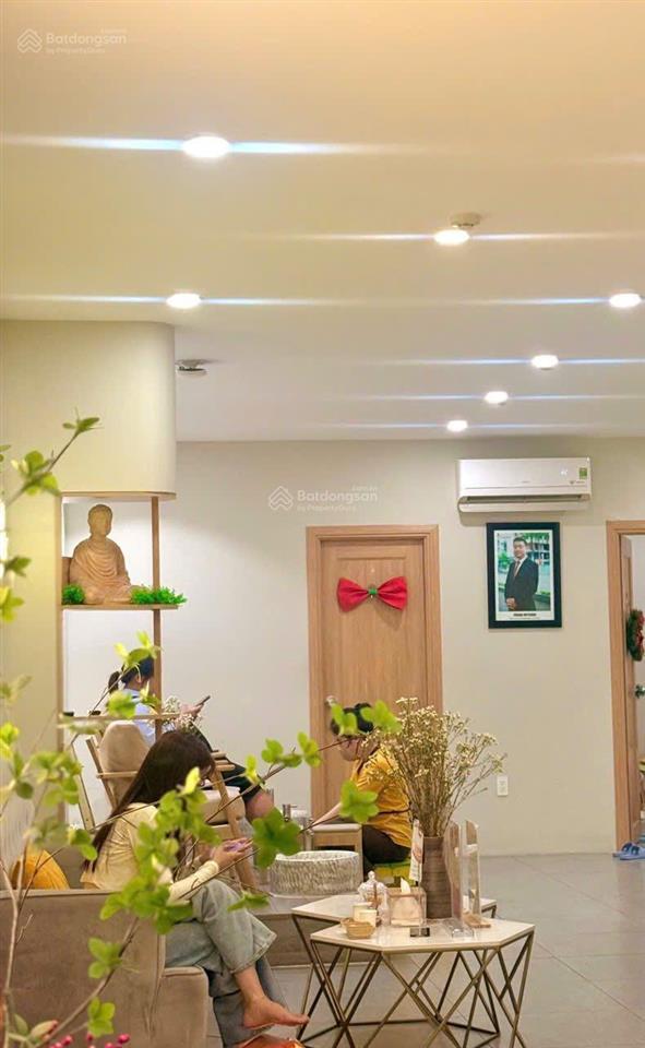 Mp triệu việt vương  thông sàn  thang máy  mt 6m  90m² x 6 tầng  70 triệu/tháng