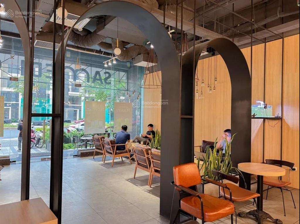 Mặt phố triệu việt vương  vỉa hè rộng  60m² x 3 tầng  mt 5m  35 triệu