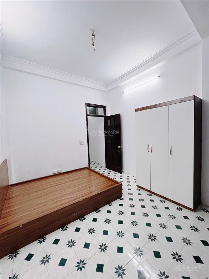 Chính chủ cho thuê phòng full đồ 20m2 giá 2.7tr ngã tư sở