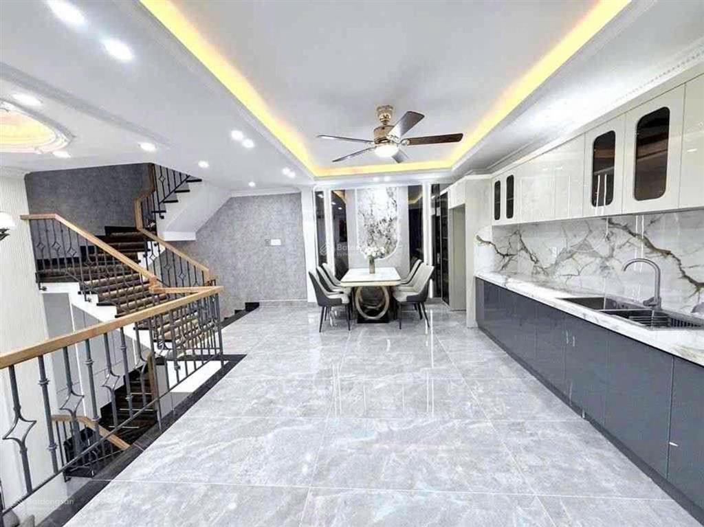 Villa mini, sang trọng, đẳng cấp chỉ 7.95 tỷ  ngang khủng 7m, thiết kế hiện đại. hxh quang trung