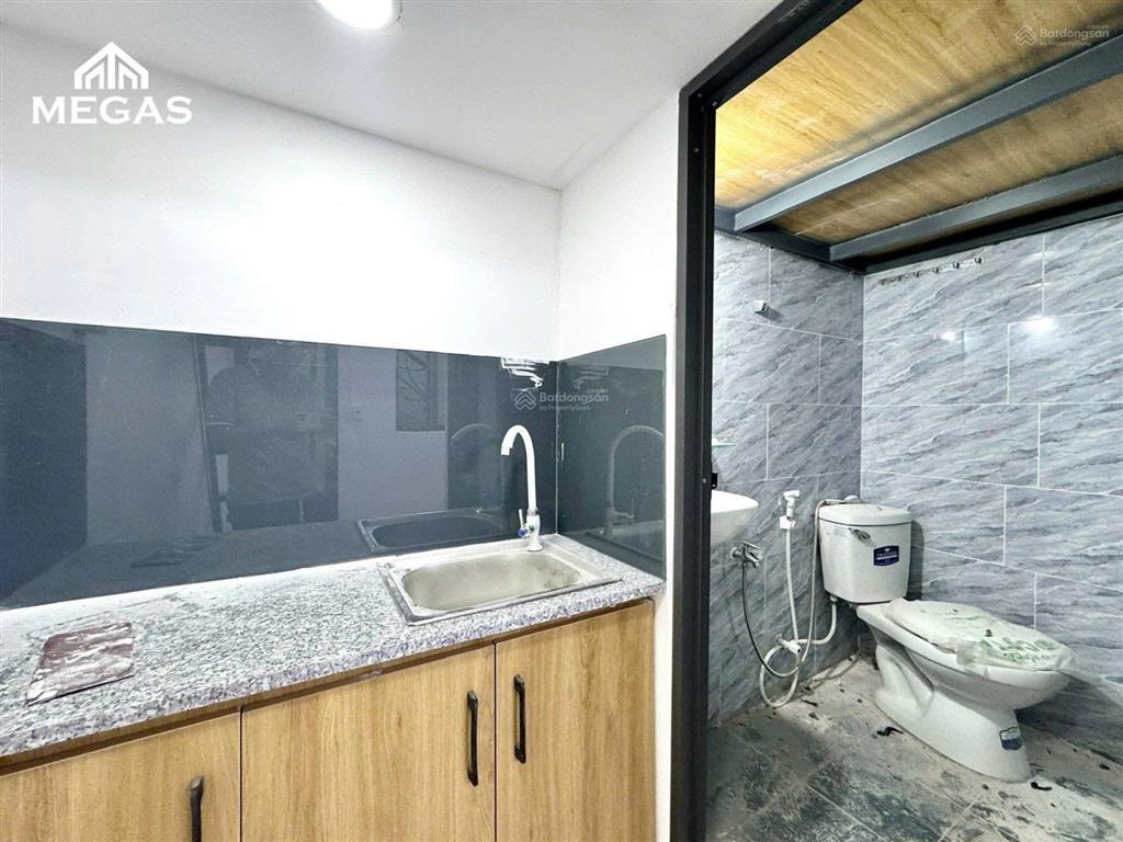 Phòng quận 5 gác cao full nội thất mới 100% trần cao ấn tượng, ở cực thoáng chốt nhanh