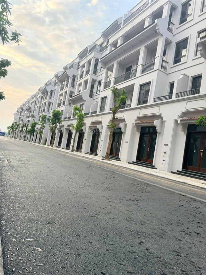 Cho thuê nhà liền kề vinhome cổ loa, phân khu ánh dương (65m2)