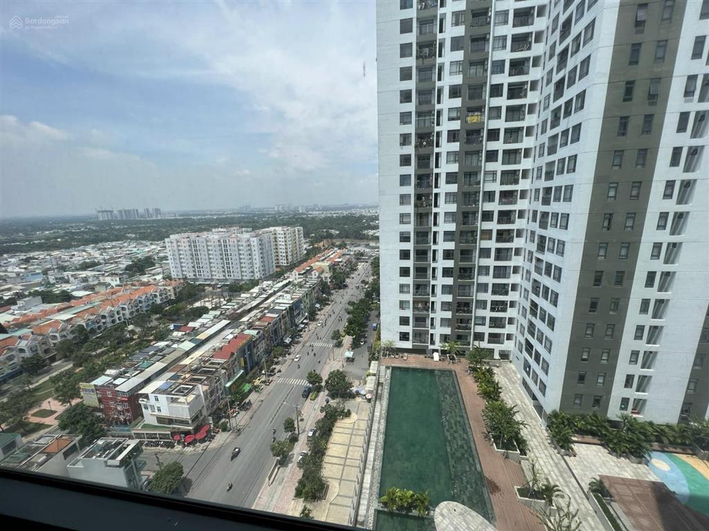 Cần bán căn hộ officetel central premium