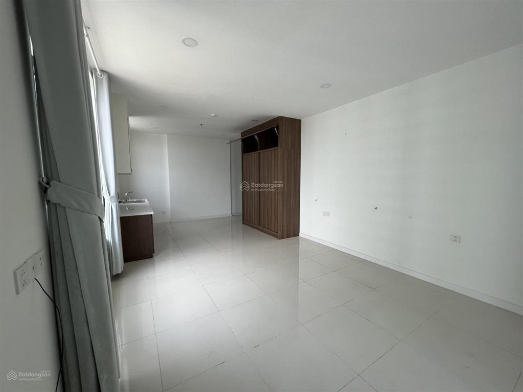 Cần bán căn hộ officetel central premium
