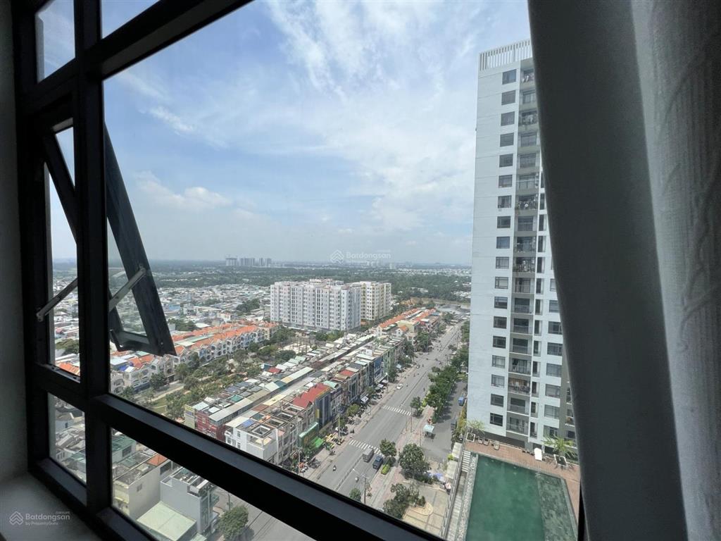 Cần bán căn hộ officetel central premium
