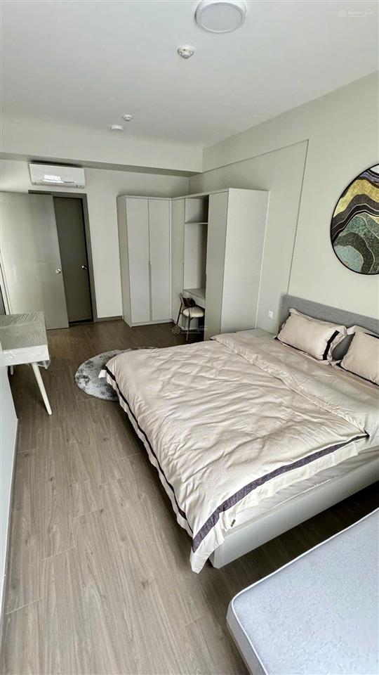 Bán 113m²  3pn, 2wc  full nội thất  view hồ  sổ hồng riêng  giá 4ty850