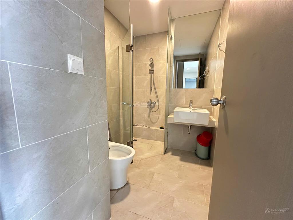 Bán chung cư westgate 69m² (2pn, 2wc) có ban công, có sổ hồng riêng, chỉ 3ty2