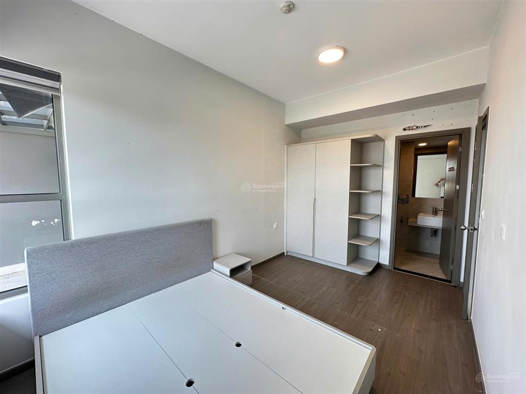 Bán chung cư westgate 69m² (2pn, 2wc) có ban công, có sổ hồng riêng, chỉ 3ty2