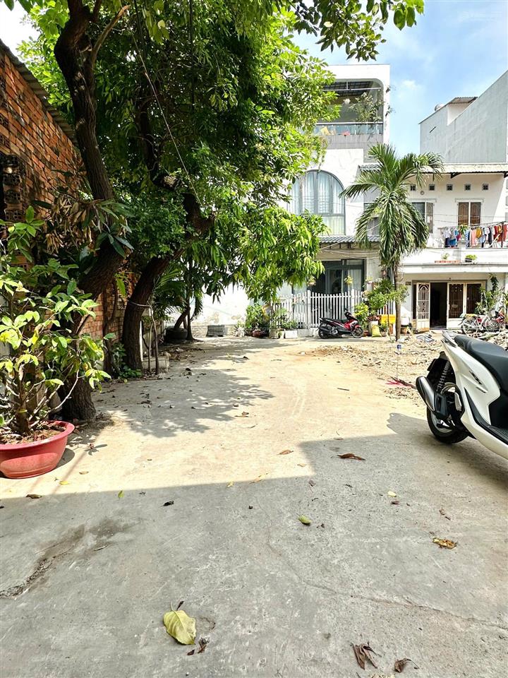 Em kẹt tiền cần bán gấp miếng đất