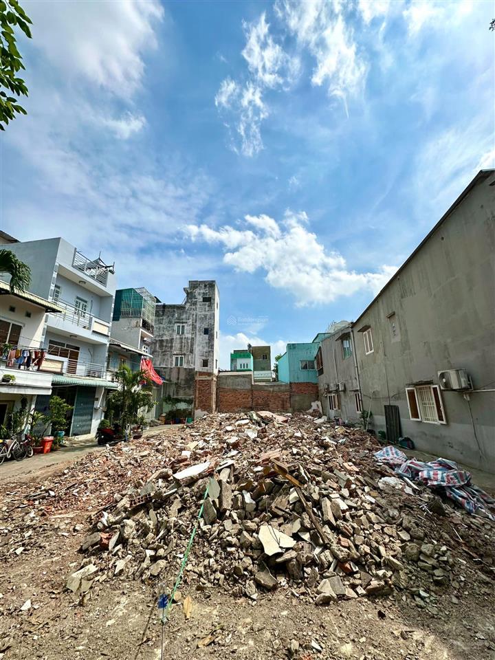 Em kẹt tiền cần bán gấp miếng đất
