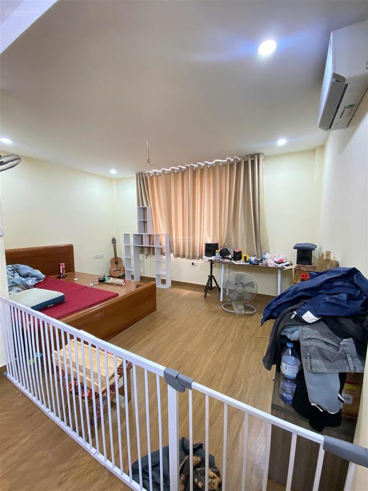 Siêu phẩm đẹp trai có 102, lô góc, 30s là ra phố