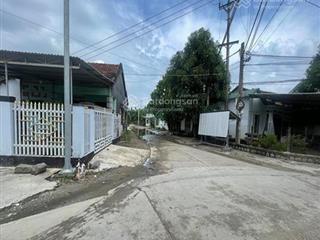 Bán nhà 2 mặt đường bê tông, thôn quang đông, ninh đông, ninh hòa giá 3.15 tỷ tl