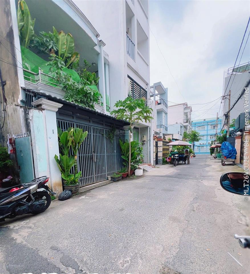 Mặt tiền nội bộ  nguyễn lộ trạch (ngay gò dầu) ngang gần 5m chỉ 8,2 tỷ