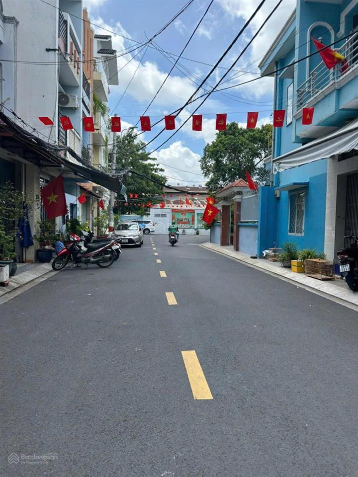 Khu vip cao cấp  hẻm nhựa 8m thông xe hơi 710 lũy bán bích (4x15m)  cấp 4 tiện xây mới