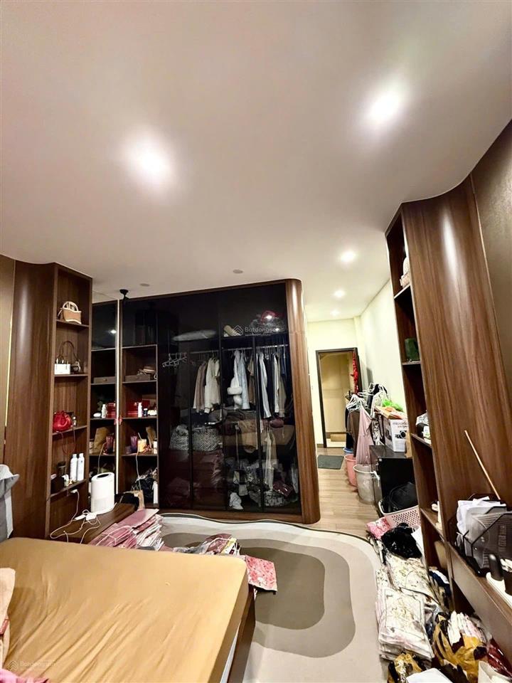Nhà mới sang trọng  5 tầng có thang máy, nội thất cao cấp [giá 7.55 tỷ]