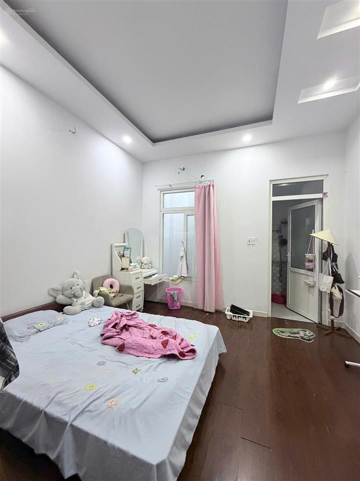 Chỉ 5,5 tỷ nhà hẻm xe hơi 4m nguyễn hữu tiến (4m x 14m)  trệt lầu đúc btct, tây thạnh