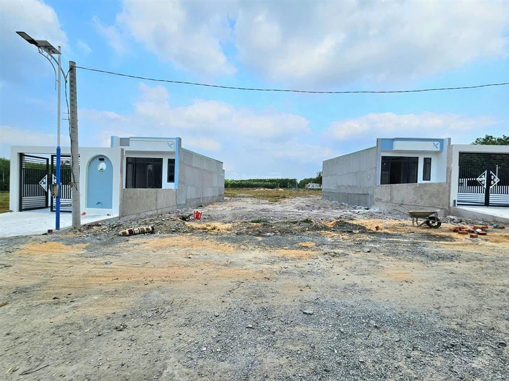 Đất thổ cư ngây khu công nghiệp chơn thành giá rẽ, sổ hồng sẵn