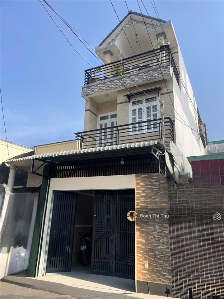 Dt81 nhà 3tầng hxh thông gần cầu vượt gò dưa, bình chiểu, thủ đức, 71m, giá chỉ 6 tỷ tl mạnh
