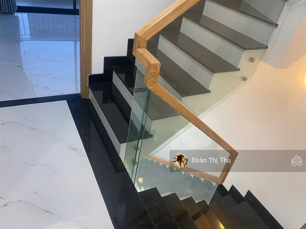 Nhà đẹp 3 tầng hxh ngô chí quốc, bình chiểu, thủ đức, 53.8m, nhỉnh hơn 4 tỷ tl nhẹ