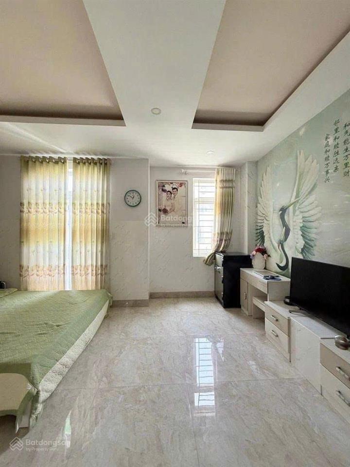 1 căn duy nhất ,khu vạn xuân ,80m2,nhà 4tầng ,4pn,xe hơi ngủ trong nhà ,nội thất cao cấp ,nhỉnh 7tỷ