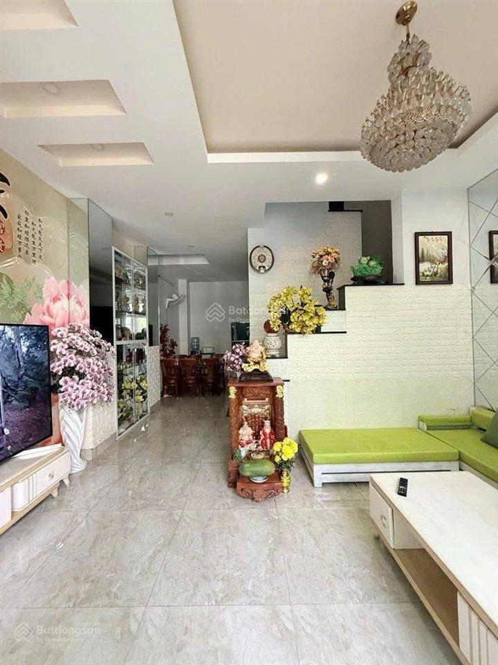 1 căn duy nhất ,khu vạn xuân ,80m2,nhà 4tầng ,4pn,xe hơi ngủ trong nhà ,nội thất cao cấp ,nhỉnh 7tỷ