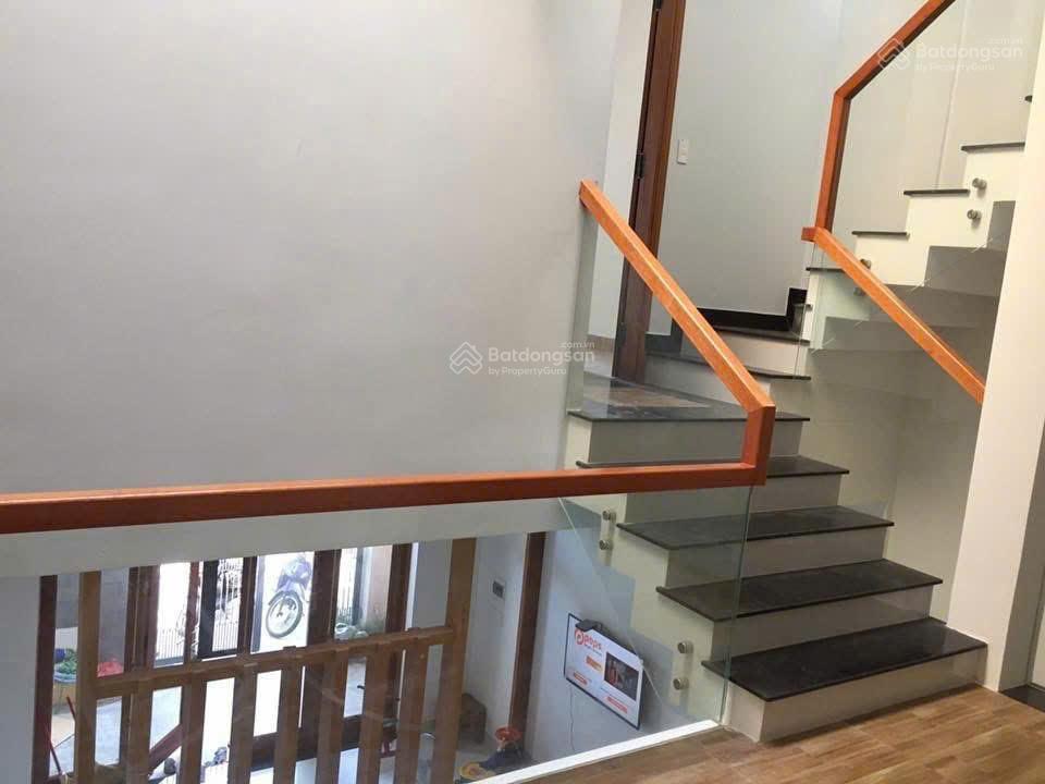 Bán nhà 3 tầng đường lê văn sỹ, p. hòa minh , quận liên chiểu đà nẵng