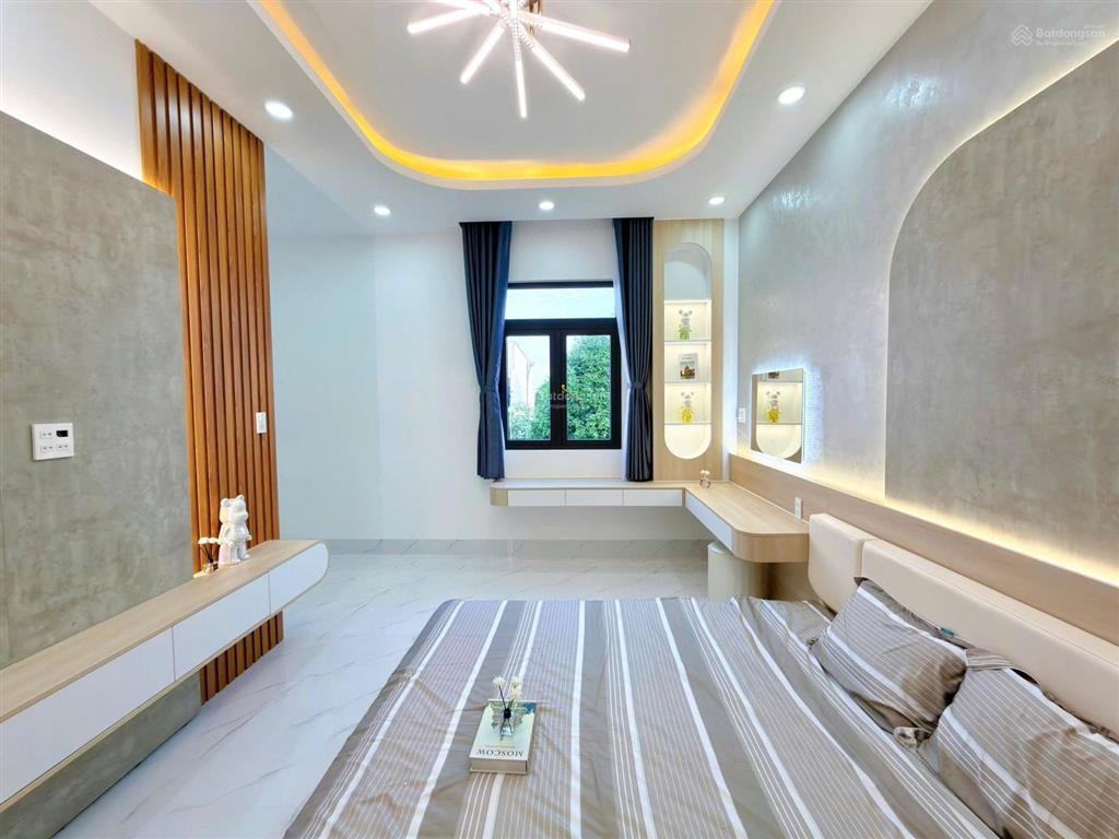 Mặt tiền đẹp lung linh kdc gia hòa, ngang 5m,tặng nội thất, mới ở ngay, giáp bến xe quận 8