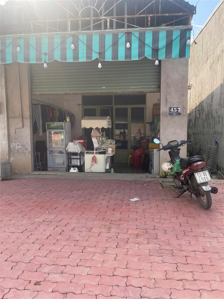 457 , hoàng hữu nam đường 30m , xây 7 lầu ( bán gấp )