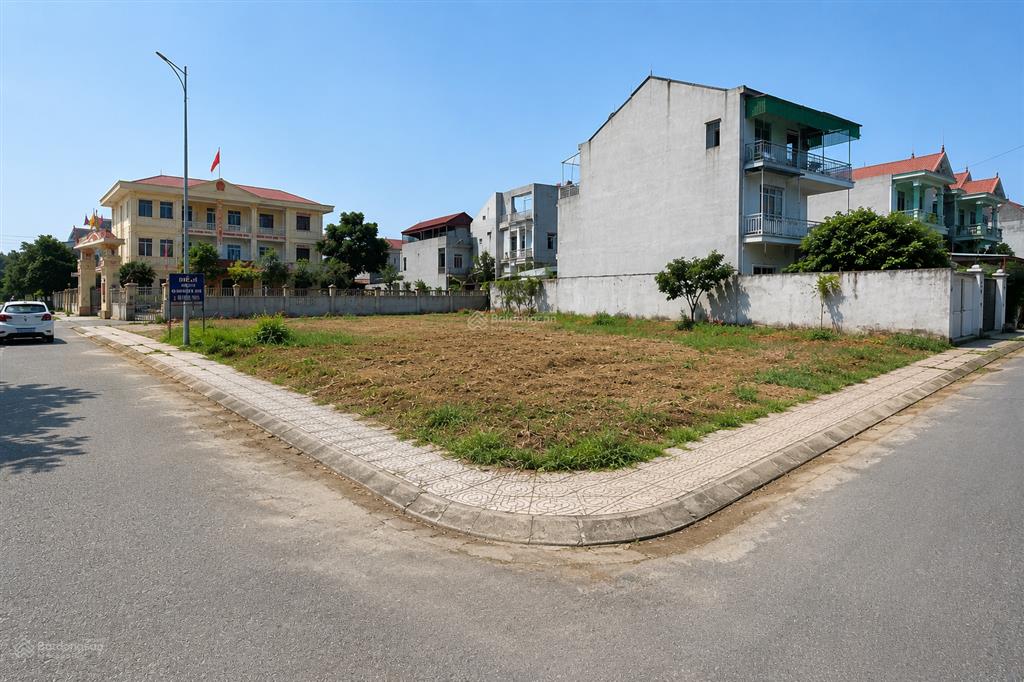 Hiếm! lô góc 2 mặt tiền đấu giá 157.8m² rất hợp xây nhà + kinh doanh